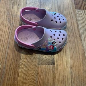 Toddler girl light up Princess Crocs size 10